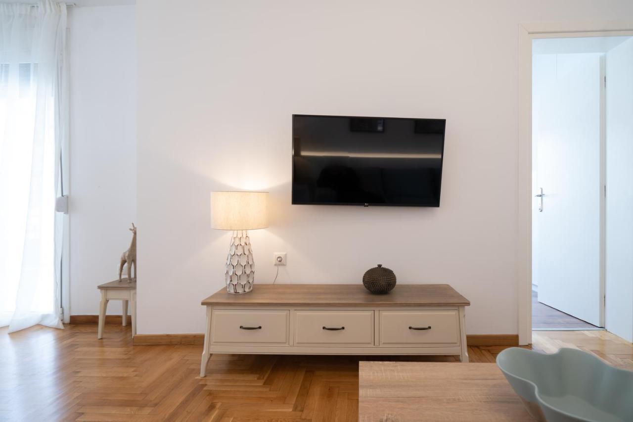 Athens Experience In Exarchia, Big Terrace Apartment Exterior foto